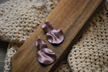 Load image into Gallery viewer, Berry Shimmer Dangles