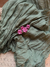Load image into Gallery viewer, Pink Flower Dangle
