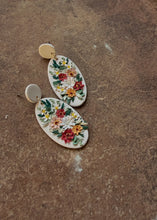 Load image into Gallery viewer, Spring Floral Dangles
