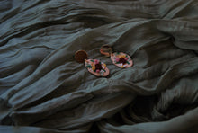 Load image into Gallery viewer, Blush Pink Fall Floral
