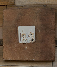 Load image into Gallery viewer, Cream Daisy Dangles
