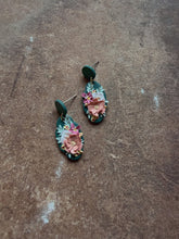 Load image into Gallery viewer, Emerald Tropical Florals
